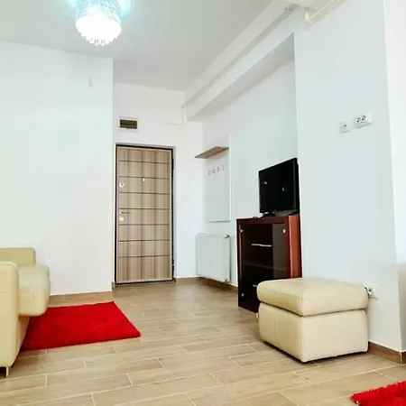 Red Accommodation Near Palas Mall Iasi Esterno foto