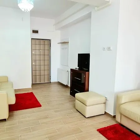 Red Accommodation Near Palas Mall Iasi Esterno foto