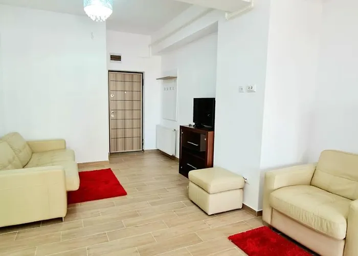Red Accommodation Near Palas Mall